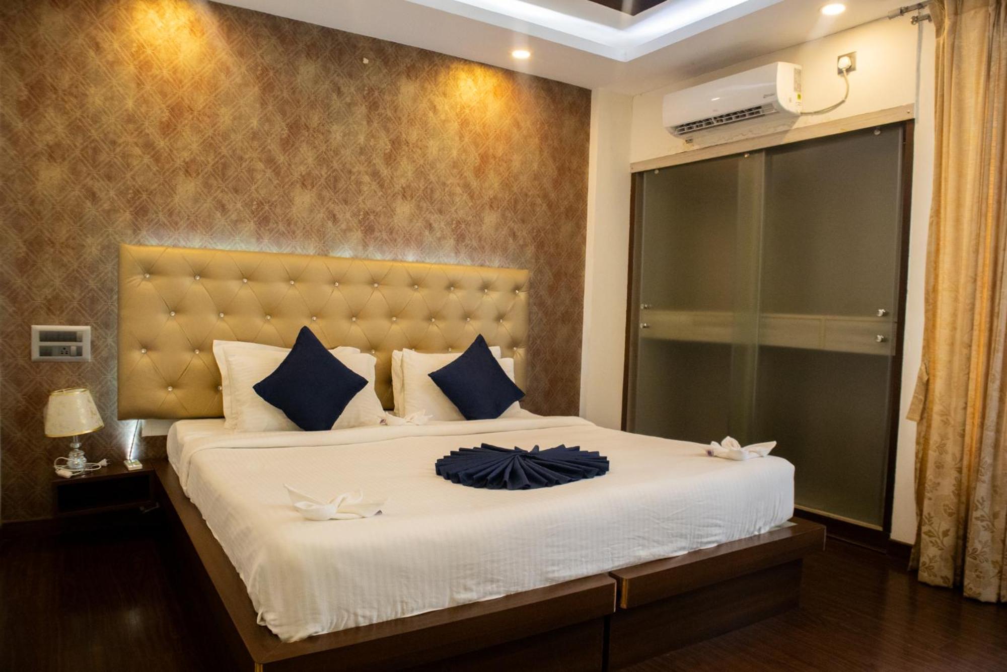 Mystic Apartotel Hebbal Bangalore Bagian luar foto