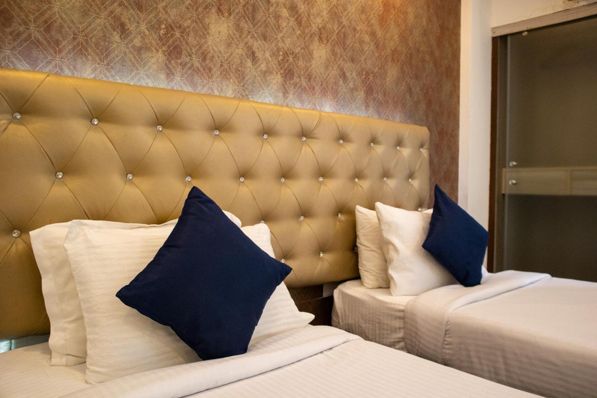 Mystic Apartotel Hebbal Bangalore Bagian luar foto