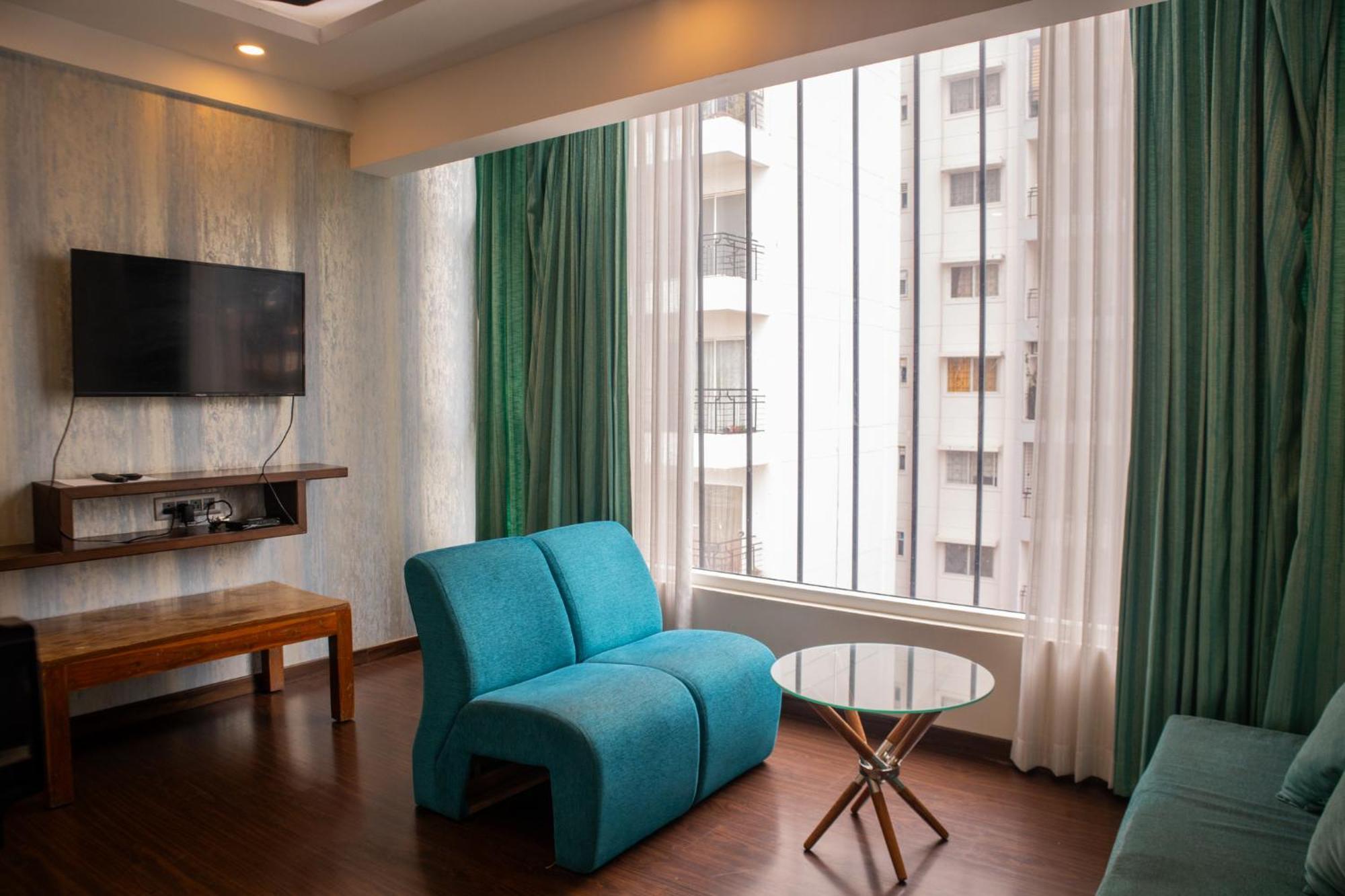 Mystic Apartotel Hebbal Bangalore Bagian luar foto